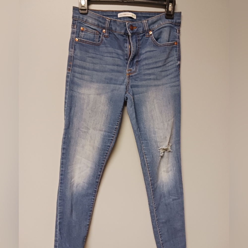 Jeans Celebrity Pink SIZE 5